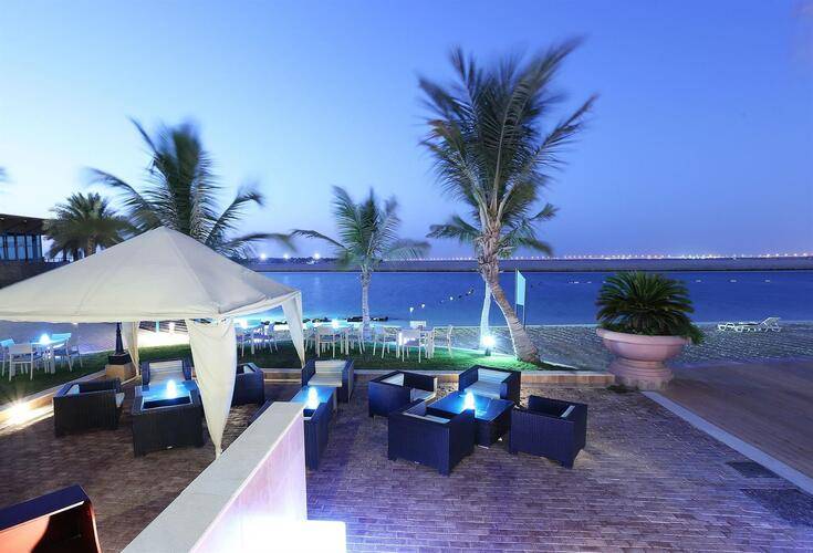 Al Raha Beach Hotel