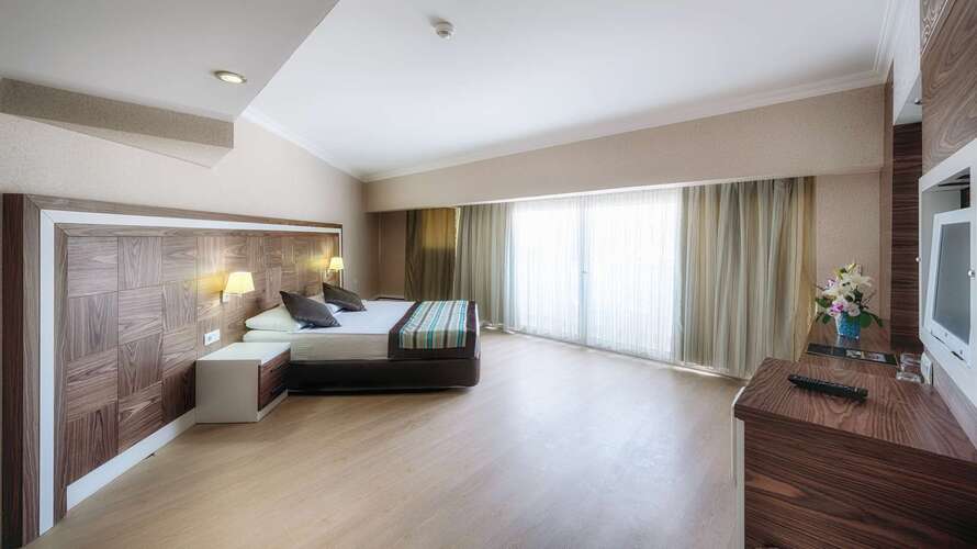 Royal Towers Hotel Kiris (Ex.Prado Kiris)
