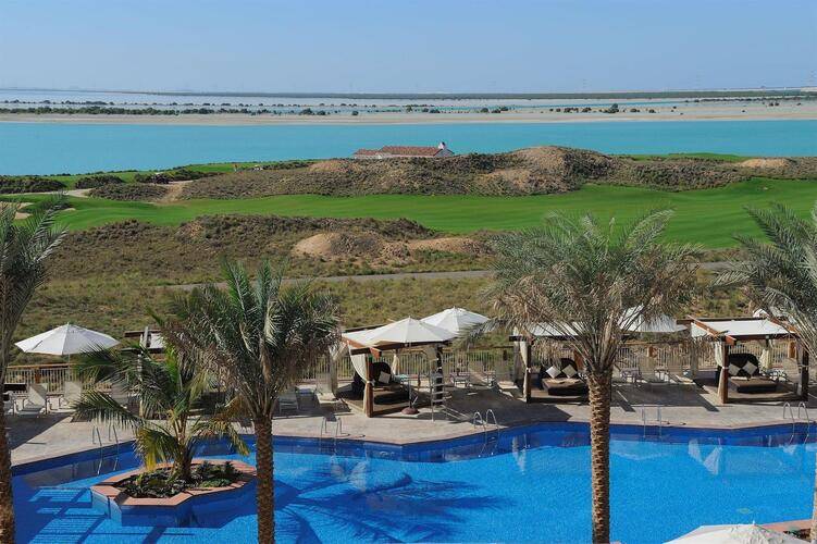 Radisson Blu Abu Dhabi Yas Island