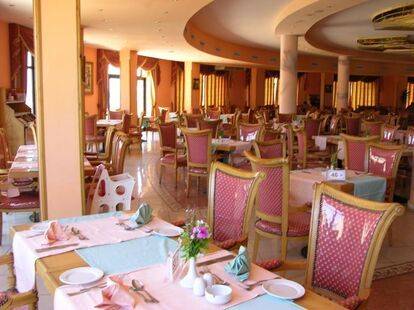 Golden 5 Al Mas Hotel & Beach Resort