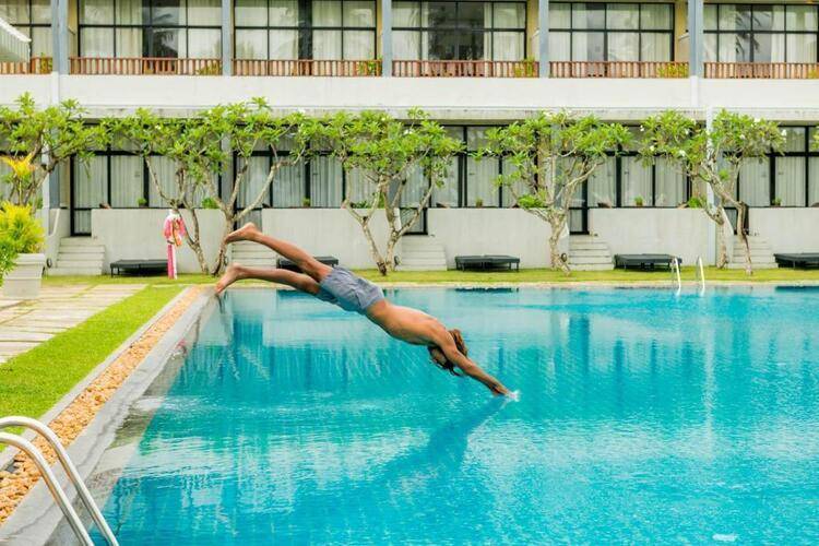 Blue Water Hotel
