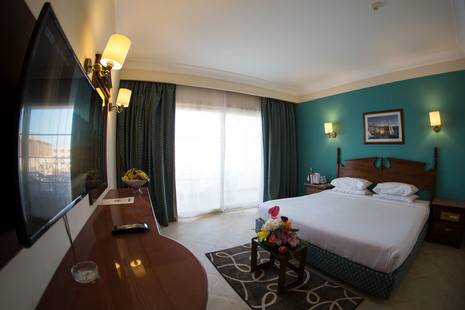 Titanic Resort & Aqua Park