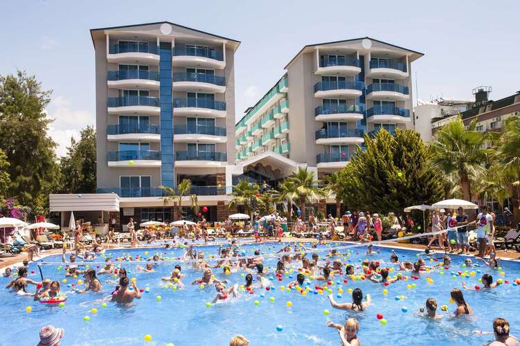 Concordia Celes Hotel