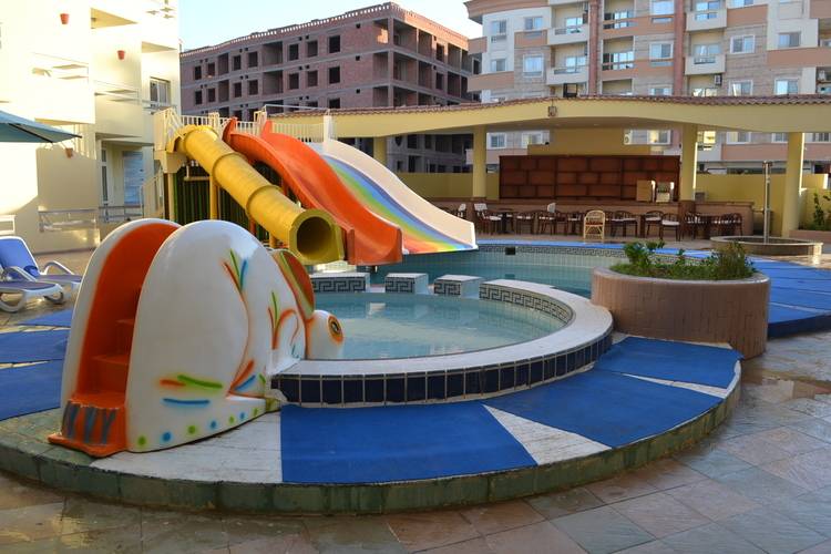 Dexon Roma Hotel (Ex.Roma Host Way Aqua Park)