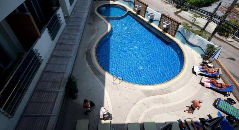 First Residence Hotel