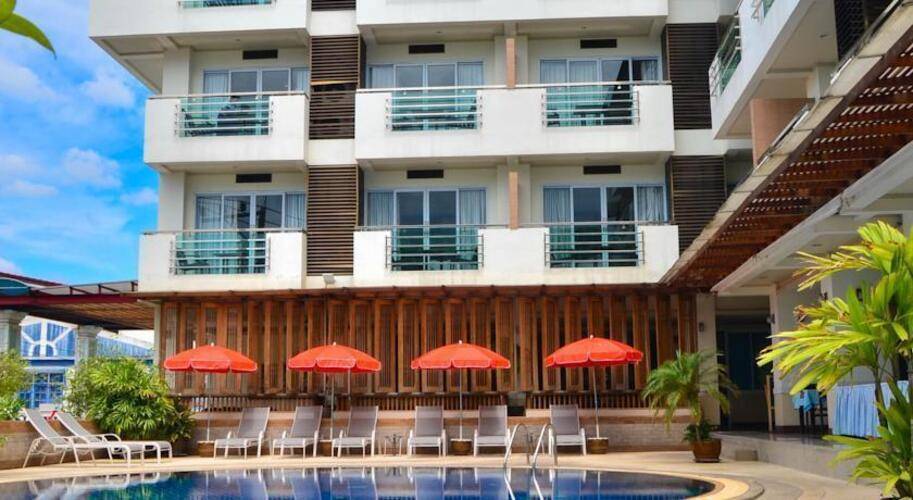 First Residence Hotel