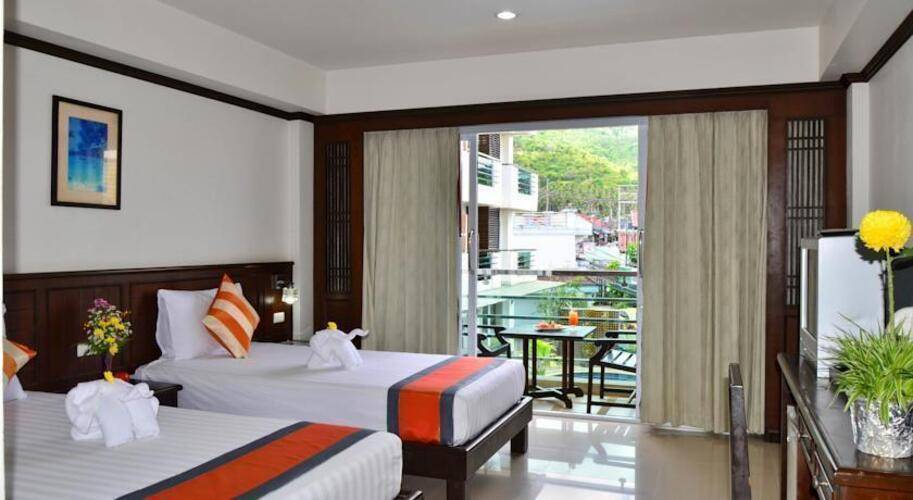 First Residence Hotel