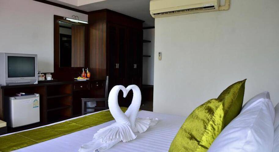 First Residence Hotel