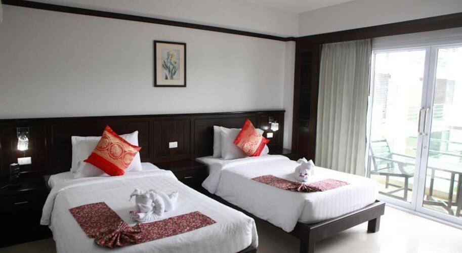 First Residence Hotel