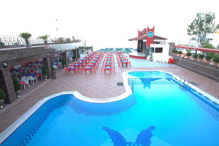 Aleria Belport Beach Hotel