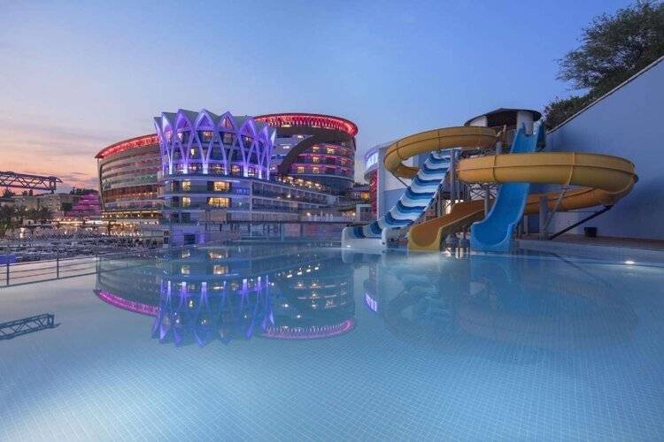 Granada Luxury Resort & Spa