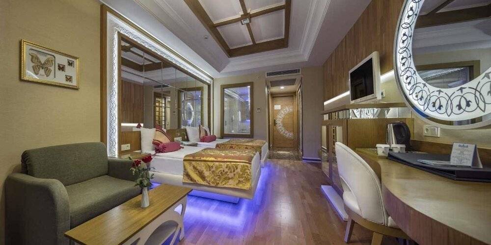 Granada Luxury Resort & Spa