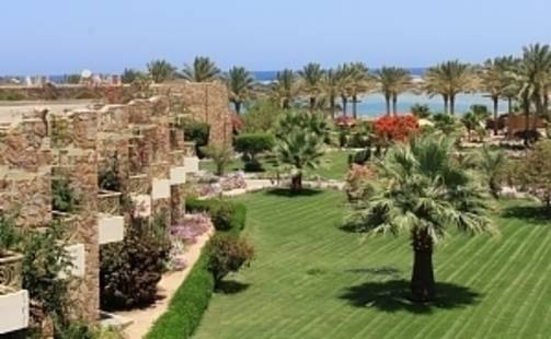 Brayka Bay Resort (Ex. Zee Brayka Bay Reef Resort)