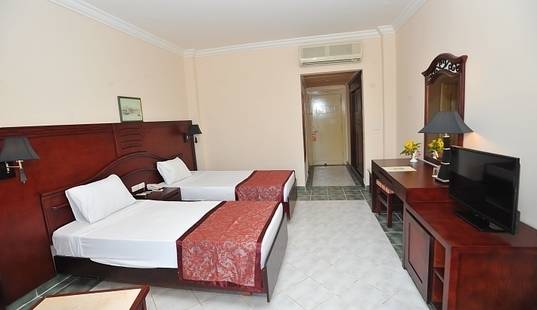 Brayka Bay Resort (Ex. Zee Brayka Bay Reef Resort)