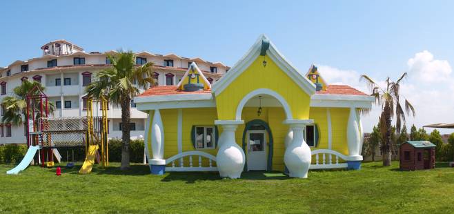 отель cesars resort hotel 5 еда. adf48013eef6419beeeda479b570dc08. отель cesars resort hotel 5 еда фото. отель cesars resort hotel 5 еда-adf48013eef6419beeeda479b570dc08. картинка отель cesars resort hotel 5 еда. картинка adf48013eef6419beeeda479b570dc08. Cesars Resort Side 5* в Турции — это настоящая жемчужина Средиземноморья и удивительное место для полноценного семейного отдыха. Отель расположен в первой береговой линии, площадь территории комплекса — 40 тыс. кв. метров.