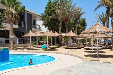 La Rosa Waves Resort And Aqua Park (Ex. Premium Seagull Resort)