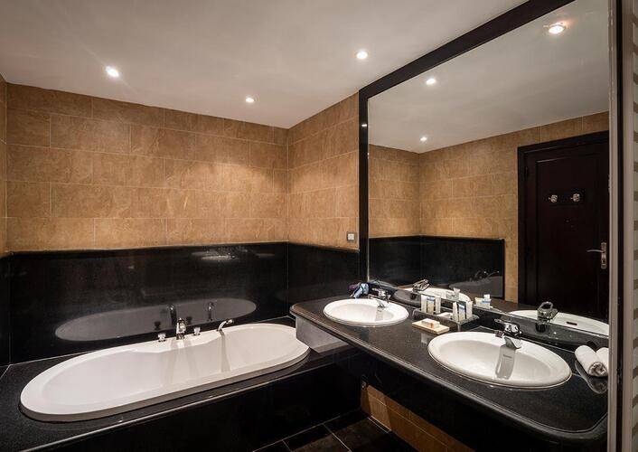 Fort Arabesque Resort Spa & Villas