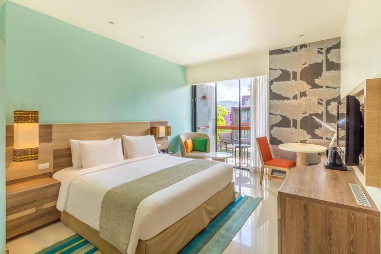 Holiday Inn Express Phuket Patong Beach Central