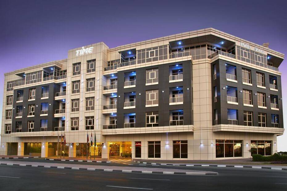 Time Grand Plaza Hotel