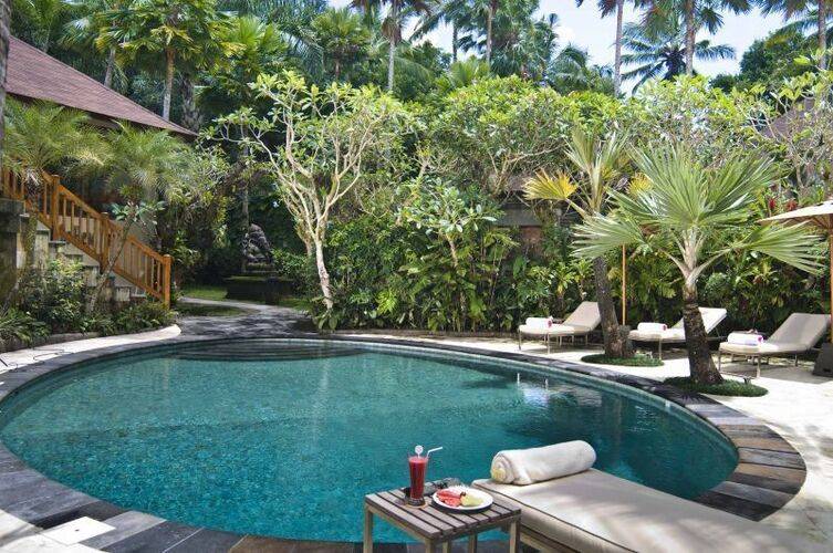 Elephant Safari Park Lodge
