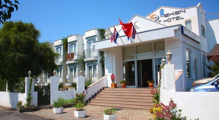 Smart Stay Beach Hotel (Ex.Eken Beach Resort)