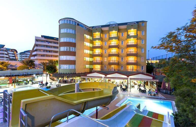 Magnolia Hotel