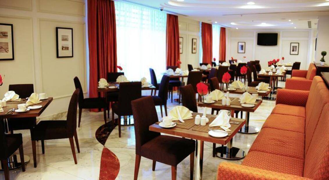 Paragon Hotel Deira (Ex. Al Hamra Hotel)
