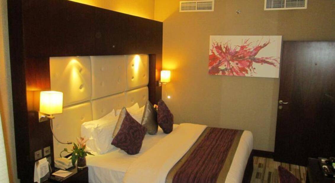 Paragon Hotel Deira (Ex. Al Hamra Hotel)