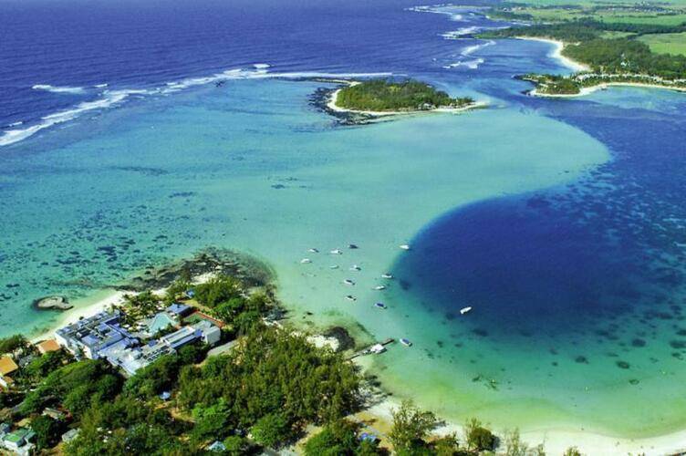 Blue Lagoon Beach Hotel
