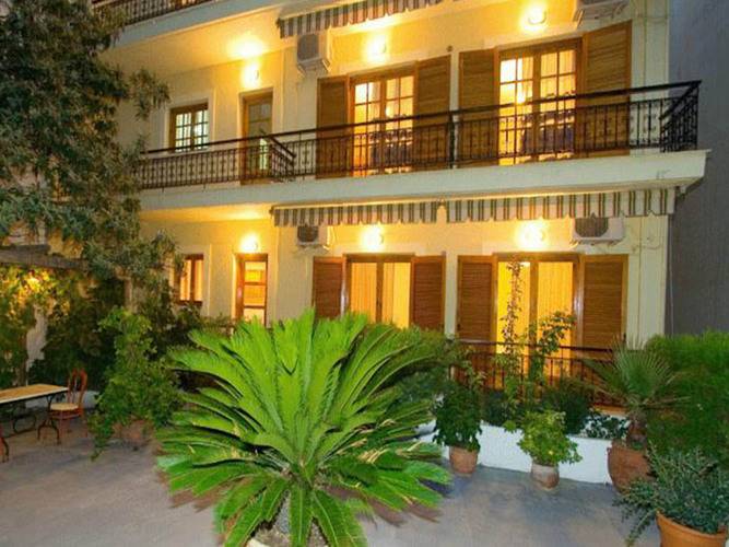 Ellopia Hotel