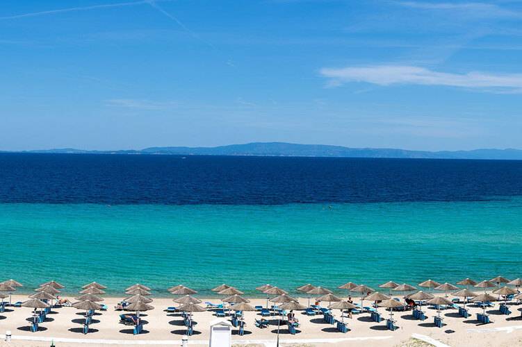 Antigoni Beach Hotel & Suites
