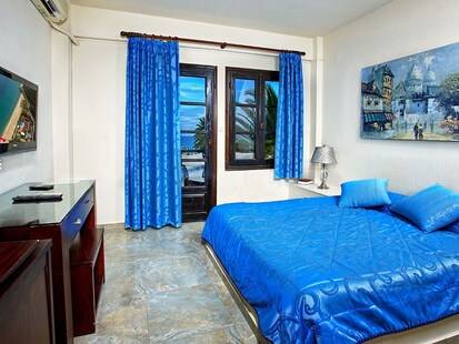 Bomo Assa Maris Beach