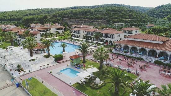 Bomo Assa Maris Beach