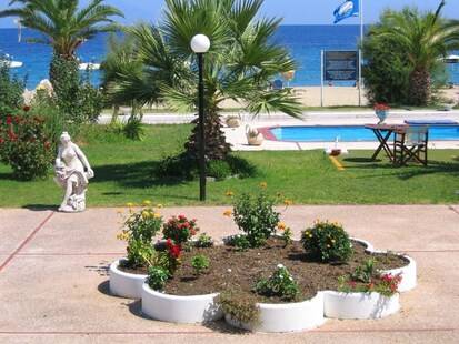 Bomo Assa Maris Beach