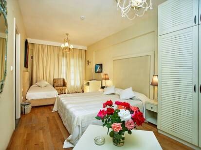 Bomo Assa Maris Beach