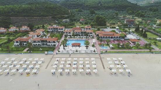 Bomo Assa Maris Beach