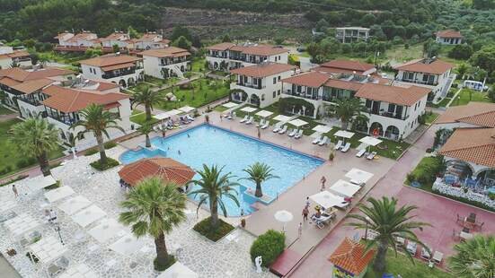 Bomo Assa Maris Beach