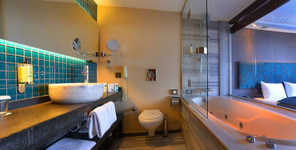 Pera Tulip Hotel