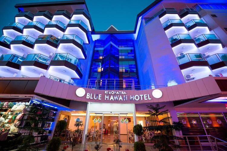 Kleopatra Blue Hawaii Hotel