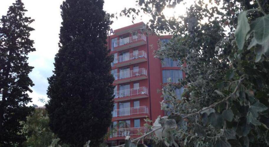 Tia Maria Hotel