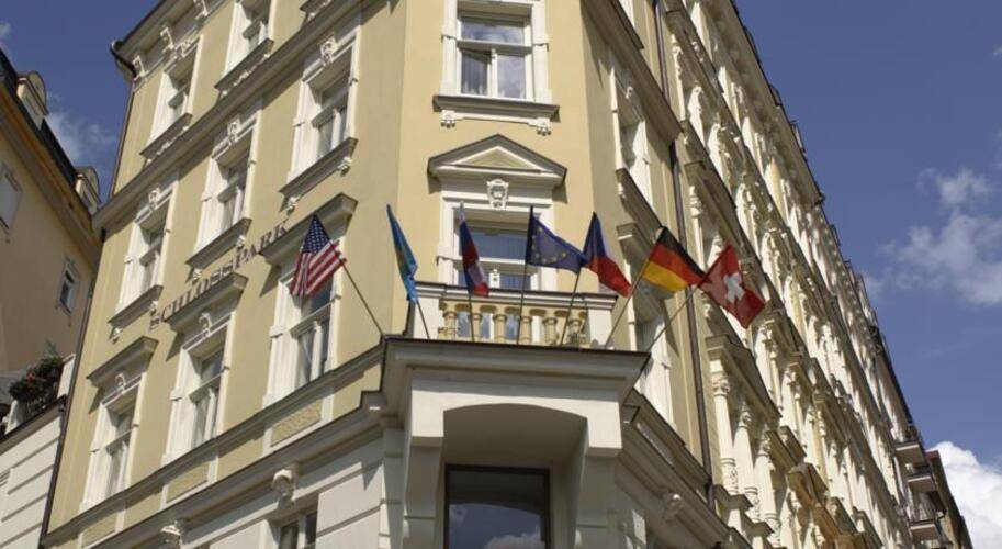 Schlosspark Hotel