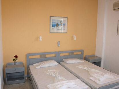 Venus Hotel (Venus Beach Hotel)