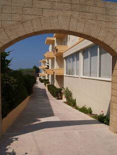 Venus Hotel (Venus Beach Hotel)