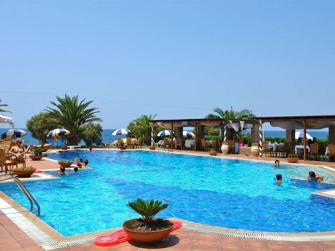 Oasis Messinia Hotel