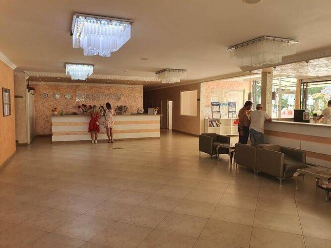 Riva Hotel