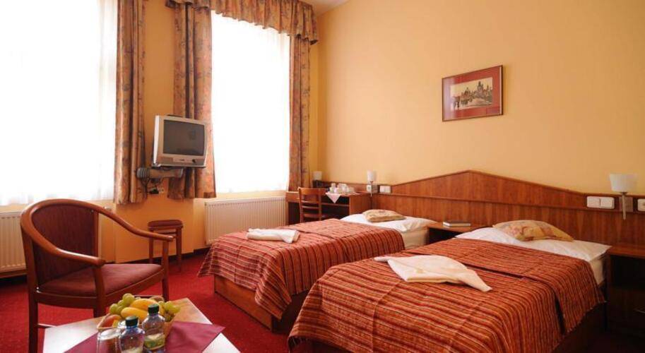 Alton Hotel