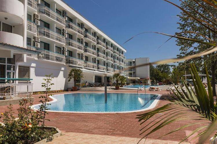 Zefir Beach Hotel