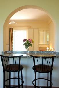 Omirikon Hotel & Apartments