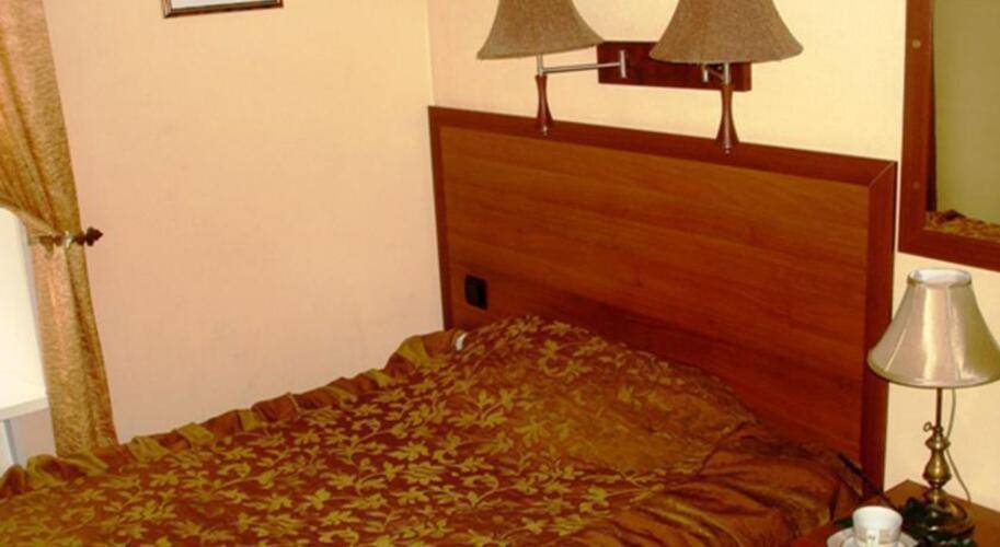 Basil Island Hotel