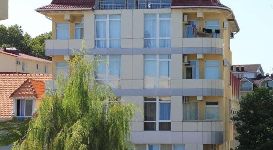 Адлер ул Бестужева 16. Отель палуба Адлер. Адлер палуба Бестужева 16. Гостиница палуба Сочи.
